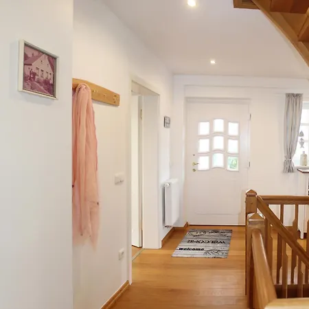 Kapitaenshaus An Der * Friedrichsschleuse