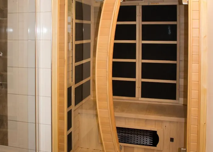 Kapitaenshaus An Der Friedrichsschleuse