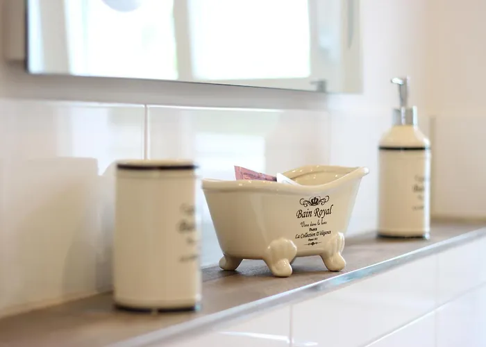 Kapitaenshaus An Der Nyaraló *