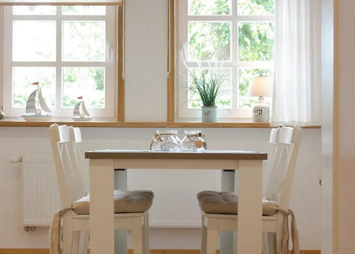 Kapitaenshaus An Der Nyaraló